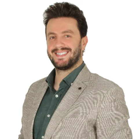 Aile Dan. Özgür Altınkaya