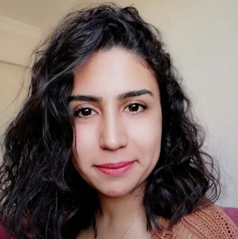 BÜŞRA KÜÇÜKDEDE Büşra Küçükdede