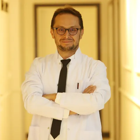 Doç. Dr. Engin Başer