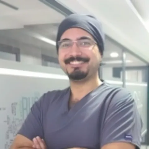 Dr. Arman Zinde