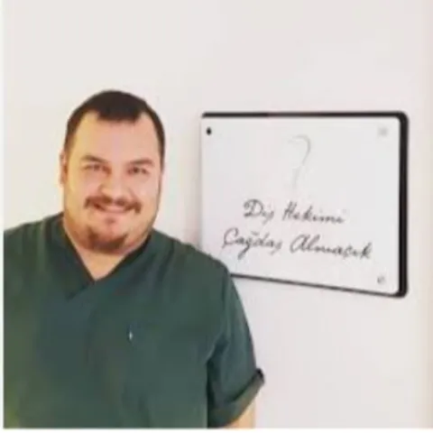 Dt. Çağdaş Alnıaçık