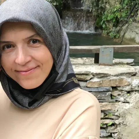 Dt. Ferda Gülbahar