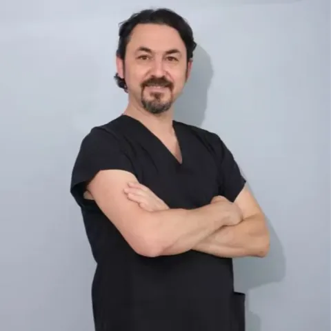 Dt. Fırat Özçiçek