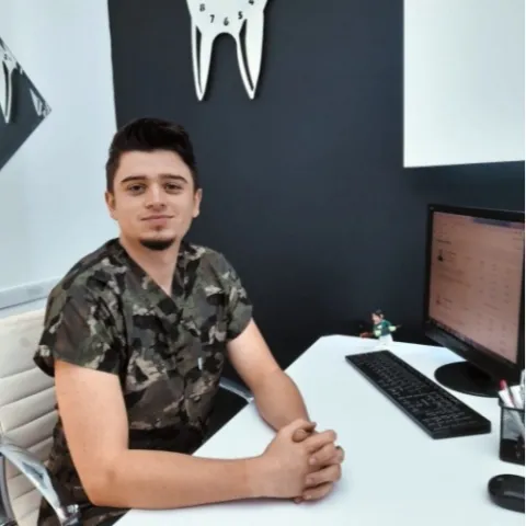 Dt. Furkan Orhan