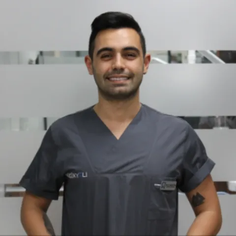 Dt. Mustafa Boğaçhan İlhan