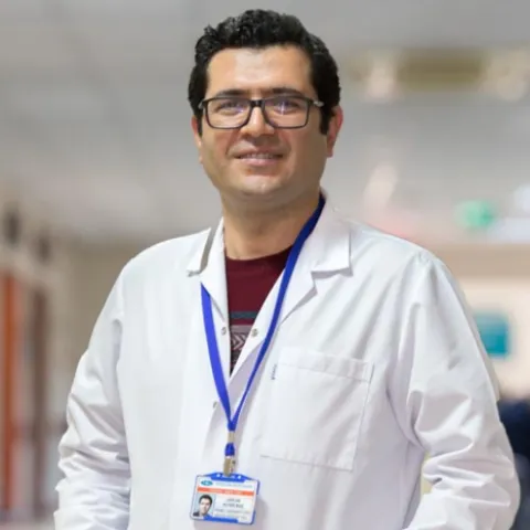 Op. Dr. Alper Boz