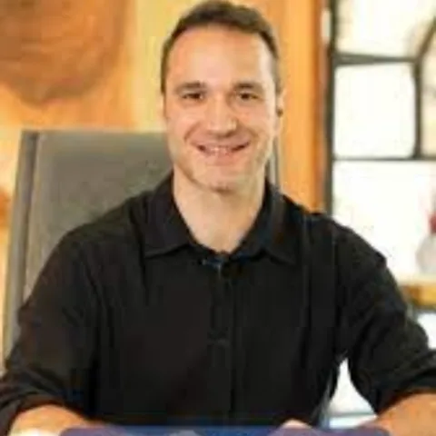 Op. Dr. Mehmet Cömert