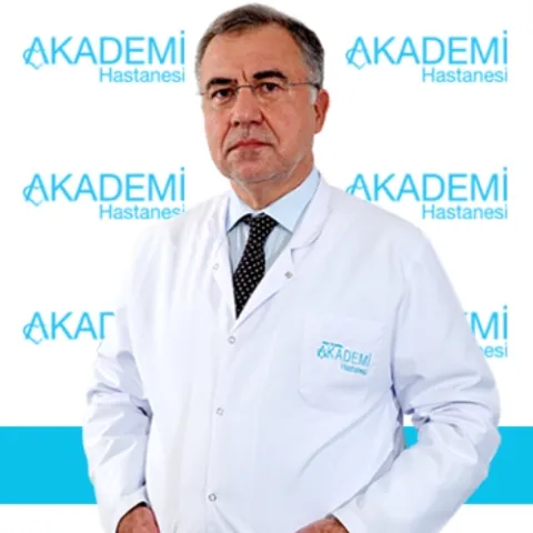 Op. Dr. Sedat Nuri Öztekin