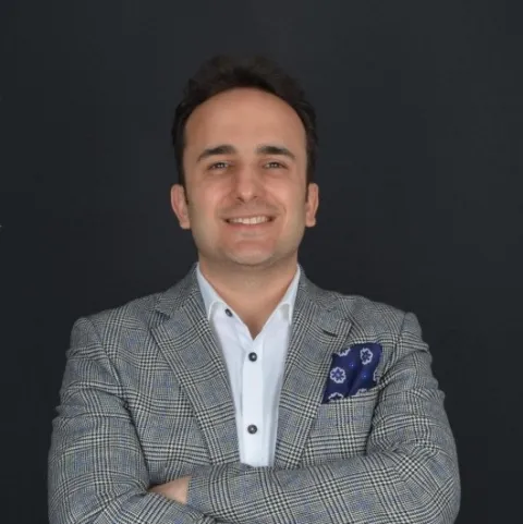 OP. DR. Selami Uzun