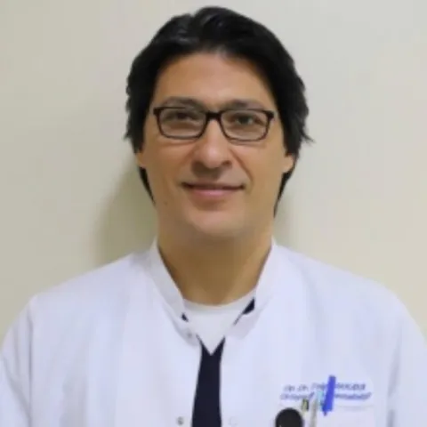 Op. Dr. Tolga Akkaya