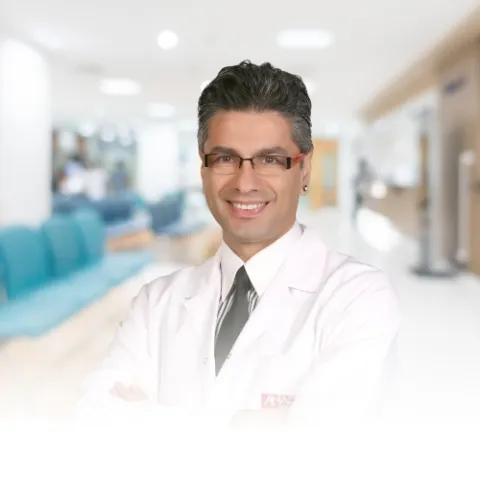 Uzm. Dr. Cem Hakan Yurtsever