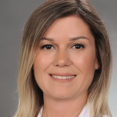 Uzm. Dr. Ebru Bellek Karakaş
