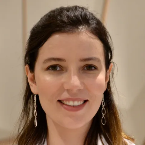 Uzm. Dr. Emine Gökcan