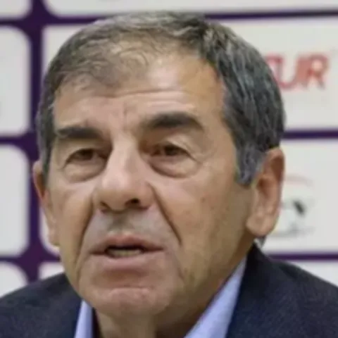 UZM. DR. Hamdi Yılmaz