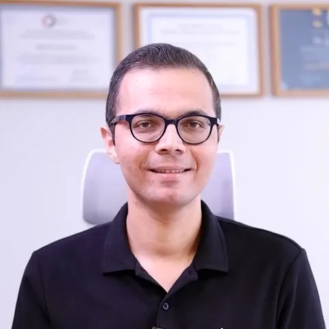 Uzm. Dr. İsmail Buçgün