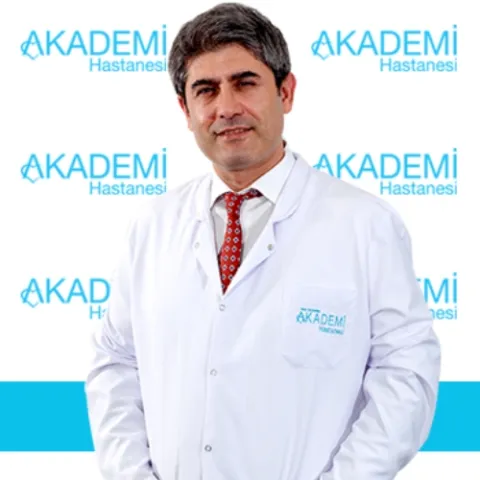 Uzm. Dr. Kadri Kamber