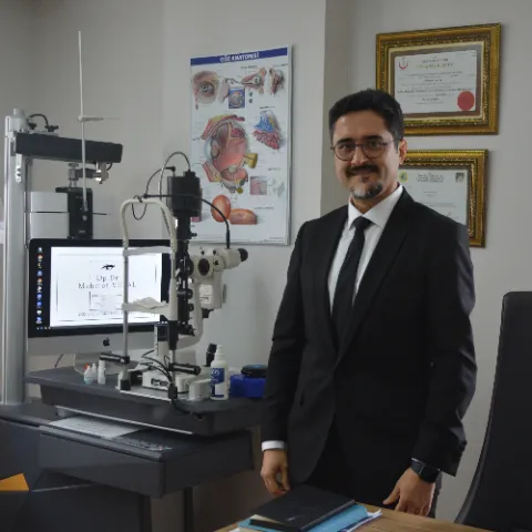 Uzm. Dr. Mehmet Vural