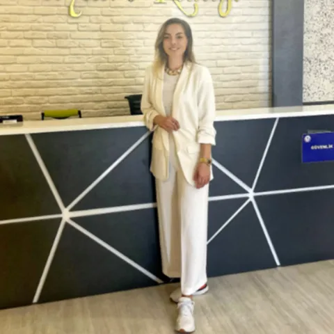 UZM. DR. Meryem Gül Teksin