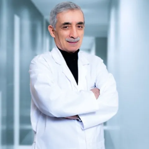 Uzm. Dr. Refik Okçu