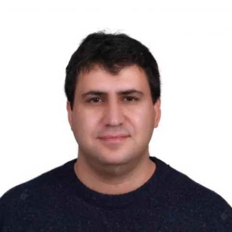 Uzm. Dr. Sadi Akşehirli