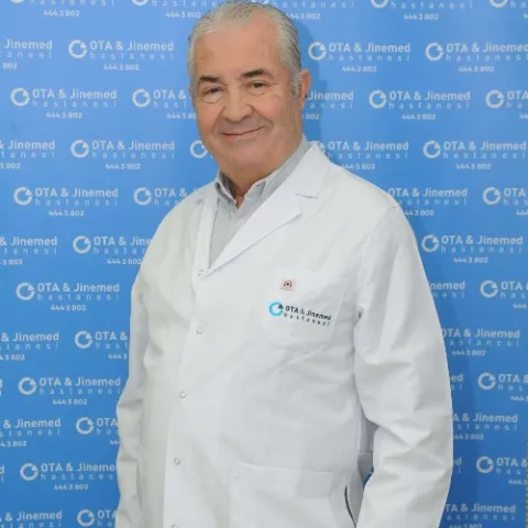 Uzm. Dr. Ümit Begenç