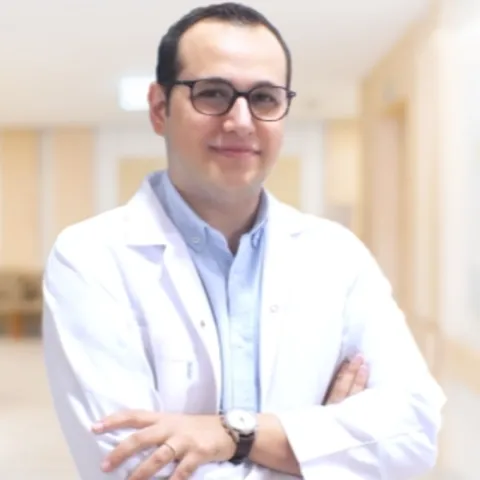 UZM. DR. Umut Yarıcı